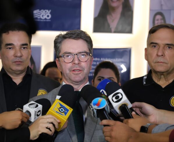 Gabinete de Crise das UTIs encerra atividades com 3,7 mil pacientes de Goiânia encaminhados para internação