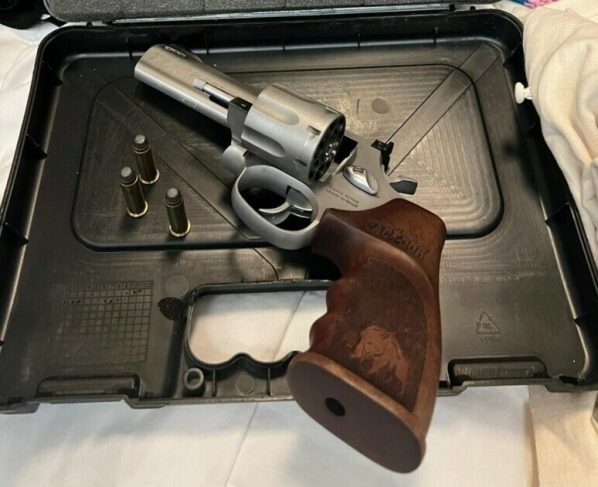 PCGO apreende arma de fogo que homem usou para ameaçar adolescente após desavença