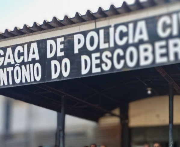 PCGO prende pai e apreende filho suspeitos de homicídio qualificado em Santo Antônio do Descoberto