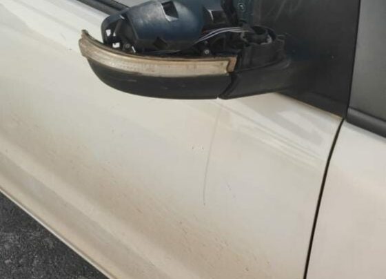 Homem é preso após perseguir ex-companheira e danificar seu carro, em Valparaíso