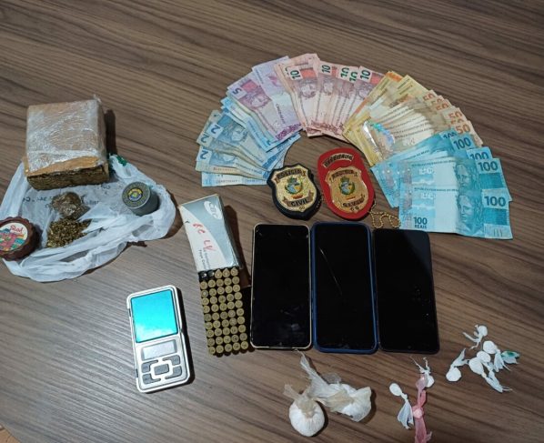 PCGO prende casal em flagrante em Iaciara por tráfico de drogas