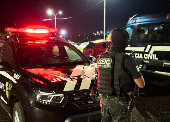 PCGO prende dupla em flagrante por causar prejuízo de R$ 10 mil após se passar por funcionários de site de vendas