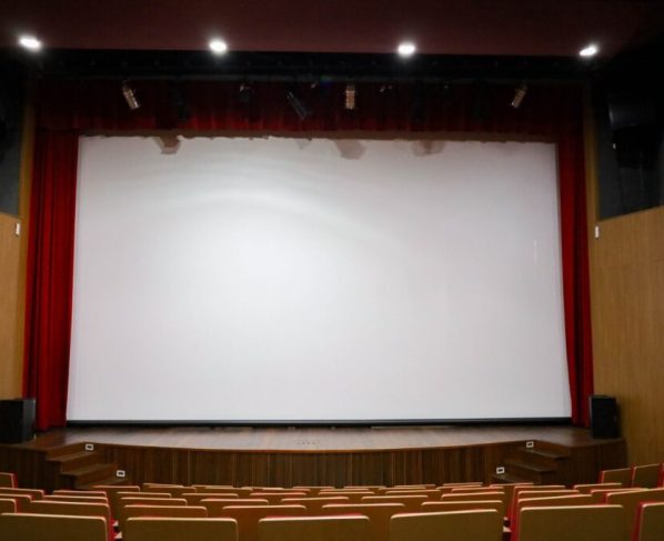 Cine Teatro São Joaquim exibe filmes premiados e inéditos