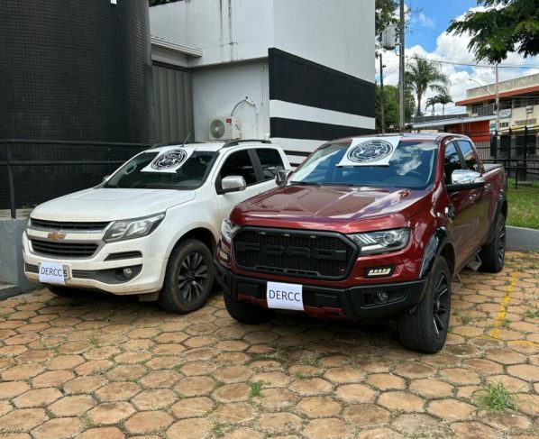 Operação Linha Cruzada apreende caminhonetes e prende suspeitos de operar golpes e lavar dinheiro do crime