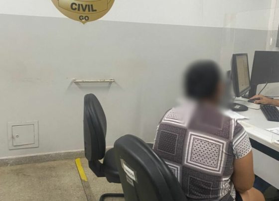 PCGO prende esposa de cuidador de idoso por receber em sua conta bancária valores fraudulentos