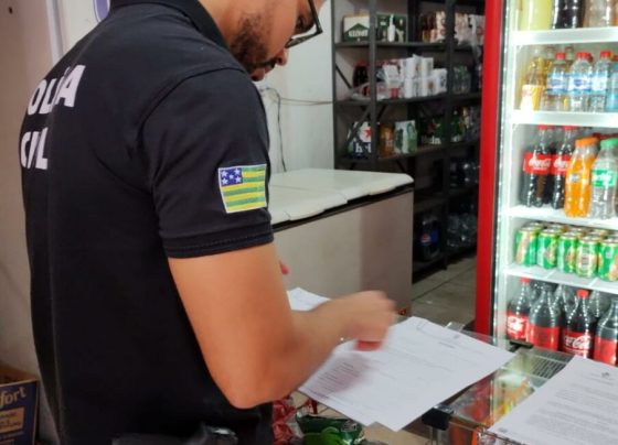 Polícia Civil e ANP fazem fiscalização conjunta em comércios