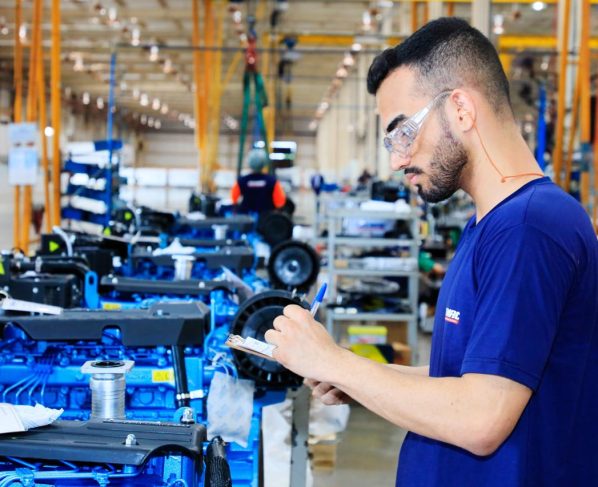 Goiás lidera geração de empregos no país em fevereiro de 2025