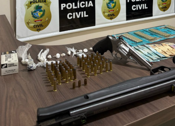 PCGO prende homem por tráfico de drogas e porte ilegal de arma de fogo