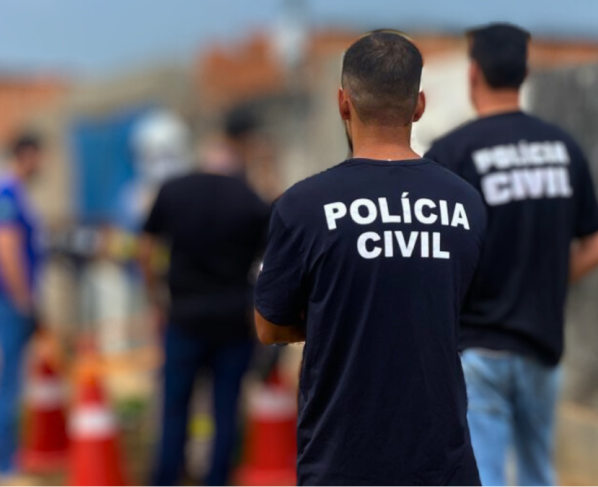 PCGO prende homem que esfaqueou outro em porta de distribuidora de Trindade após “arranhão” em carro