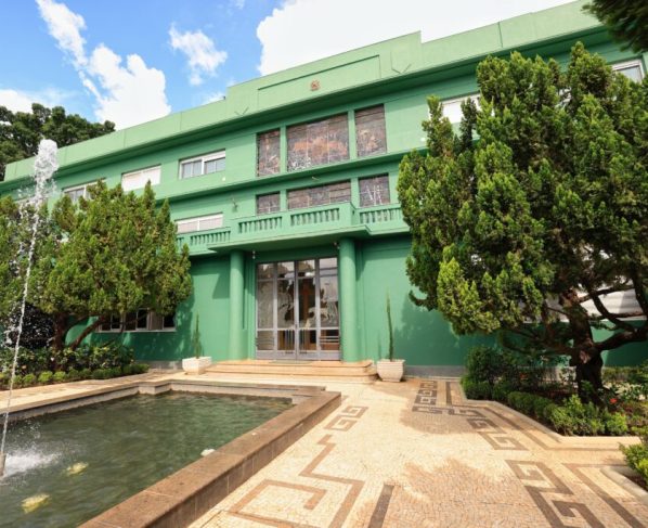 Palácio das Esmeraldas é entregue à população totalmente restaurado