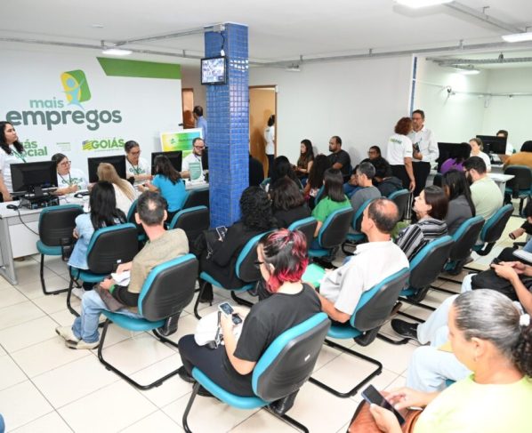 Feirão de Empregos oferta mais de 10 mil vagas