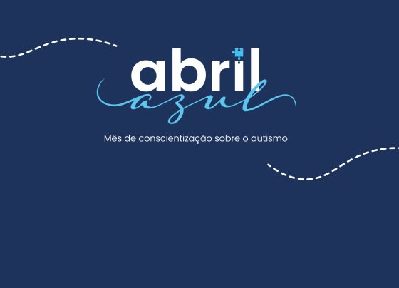 Imagem com fundo azul escuro. No centro, está escrito