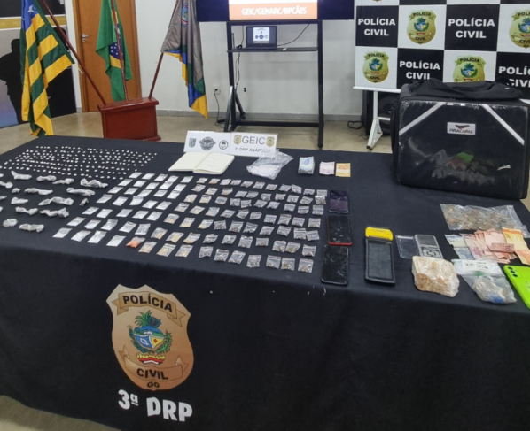 ‘Boca Fechada’ PCGO prende três pessoas em flagrante e cumpre 12 medidas judiciais