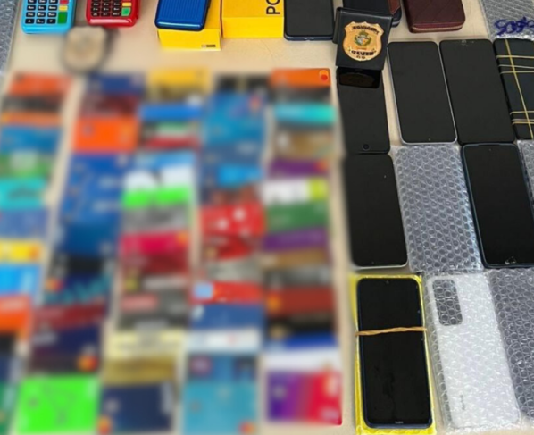 “Sinal Cortado” PCGO deflagra operação resulta em prisão por receptação qualificada e apreensão de 31 celulares