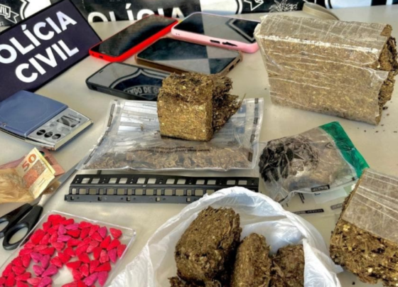 PCGO prende quatro por tráfico e apreende drogas avaliadas em R$30 mil em Minaçu
