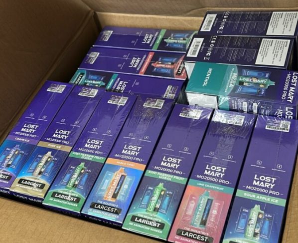 PCGO retorna a prédio onde havia feito operação no mês de maio e encontra outra sala em que havia aproximadamente 100 mil em cigarros eletrônicos