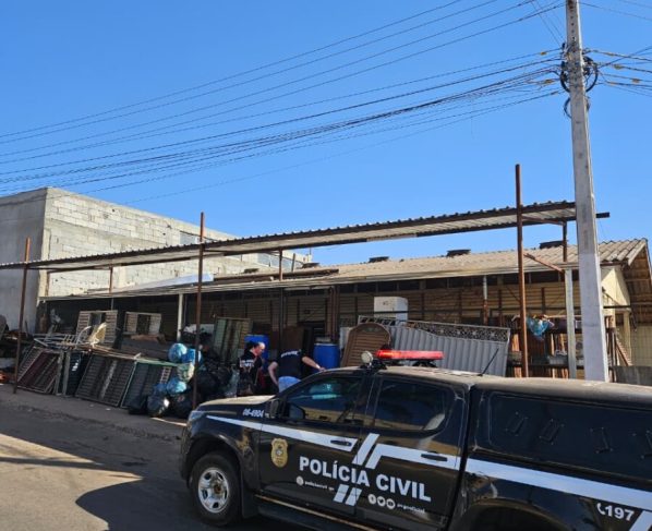 PCGO cumpre mandado de busca em ponto de receptação de cabos furtados em Caldas Novas