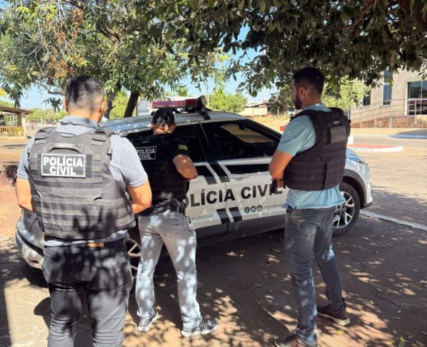PCGO cumpre prisão preventiva, buscas e apreende arma de fogo de autor de violência doméstica, em Campos Verdes