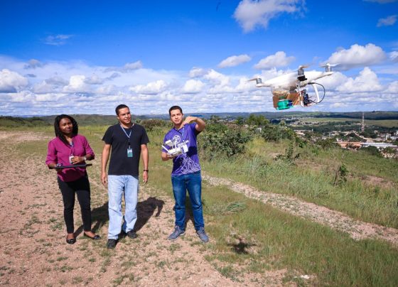 Escola do Futuro de Goiás cria drone para auxiliar no reflorestamento do Cerrado