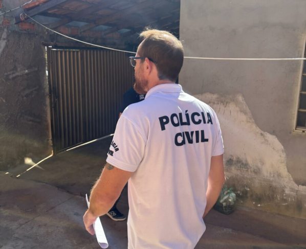 PCGO cumpre mandado de busca e apreensão em imóvel suspeito de tráfico em Morrinhos