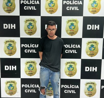 PCGO prende dupla suspeita de matar chapeiro em disputa pelo tráfico de drogas em Goiânia