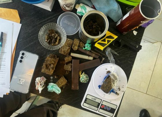 PCGO prende suspeito de tráfico de drogas durante operação em Águas Lindas