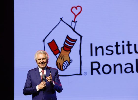 Caiado celebra Casa Ronald McDonald de Goiânia, a maior da América do Sul