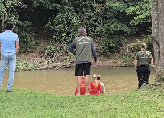 PCGO participa de ação conjunta no Rio das Almas e identifica pontos de descarte irregular de resíduos em Jaraguá