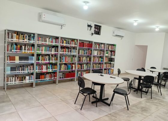 Secult doa de mais de mil livros para biblioteca municipal de Baliza
