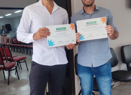 Policiais civis de Goiás que lecionam na Escola de Governo são premiados no Encontro de Professores
