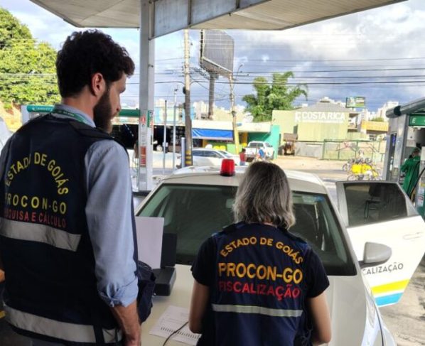 Procon tá de olho e autua 9 de 10 postos fiscalizados por aumento injustificado no preço do etanol