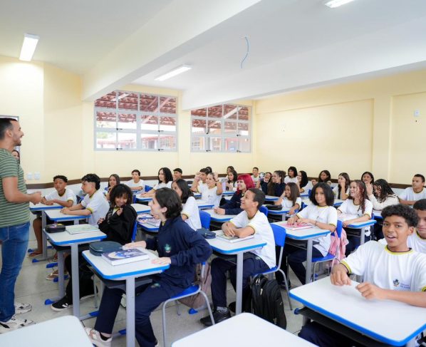 Inauguração de escola em Aparecida abre ano letivo de 2026