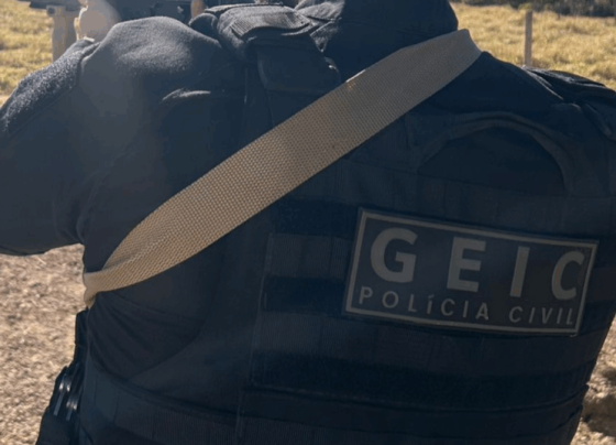 PCGO prende homem em flagrante por extorquir ex companheiros para não divulgar imagens íntimas