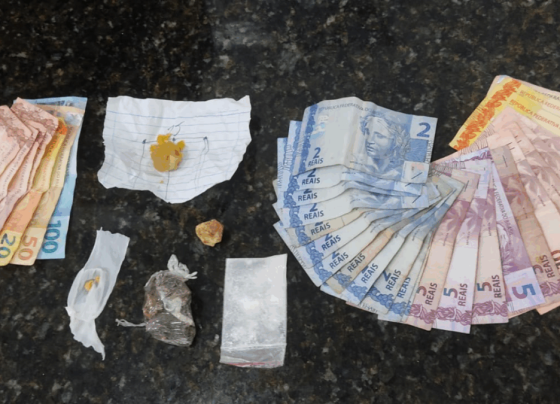 PCGO prende suspeito de tráfico de drogas e apreende entorpecentes em São Simão