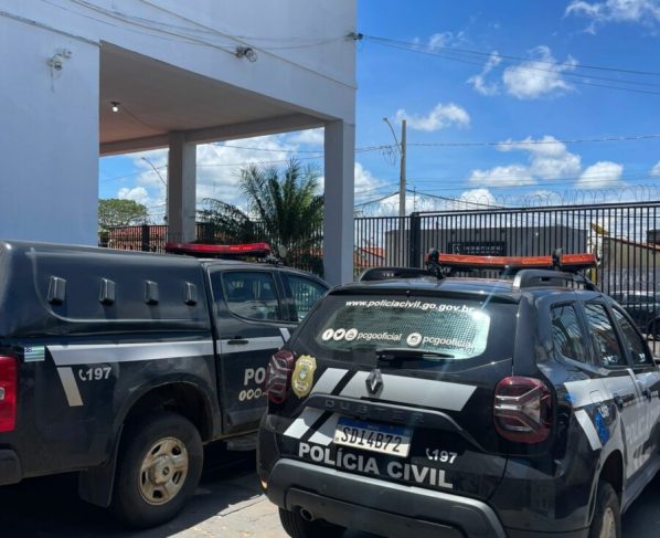 Polícia Civil prende em flagrante homem que ameaçou e agrediu companheira, em Rio Verde
