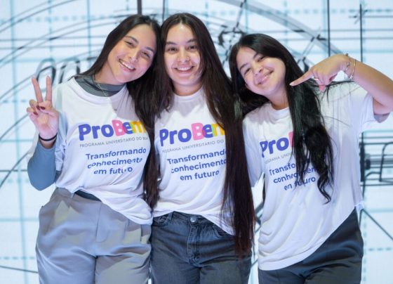 alunas com camiseta do ProBem