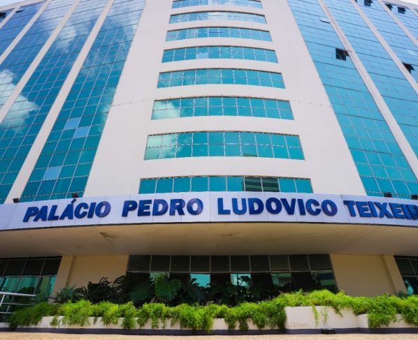 O que abre e fecha no feriado prolongado de Carnaval