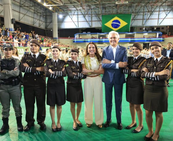Bolsa Uniforme destina investimento de R$ 75 milhões para alunos de Colégios Militares