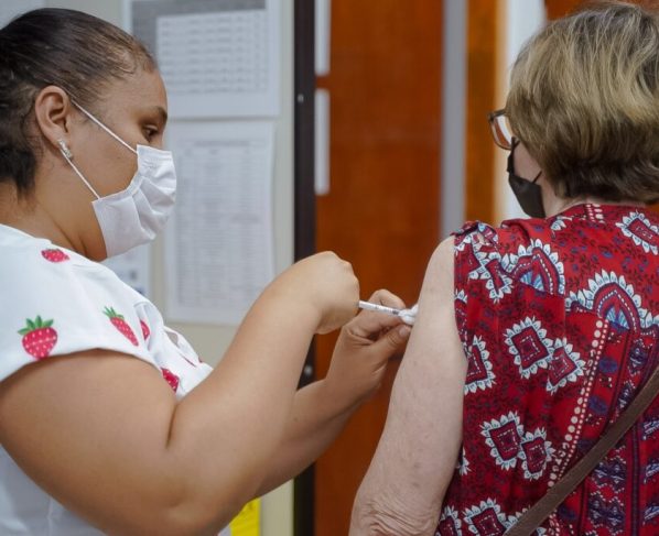 Síndrome Respiratória Aguda Grave é responsável por 70% das mortes de idosos em Goiás