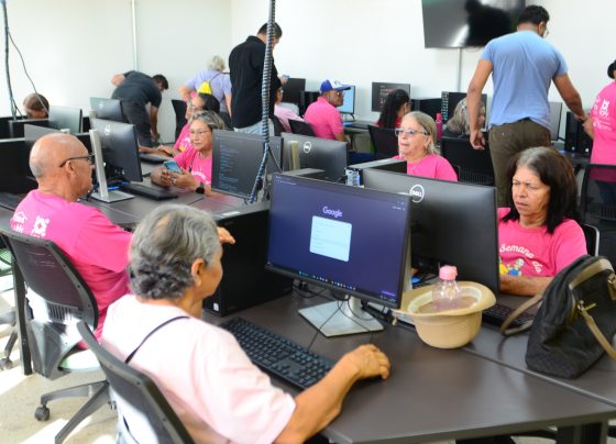 Cidadão Tech 60+ oferece cursos de inclusão digital em sete municípios