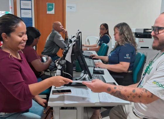 Feirão de Empregos abre vagas para construção, logística e comércio