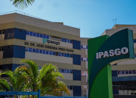 Programa Olhar Para Todos beneficia 208 estudantes do Cepi Buriti Sereno Garden com a entrega de óculos de grau